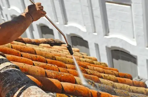 Nettoyage de toitures - Saint-Servais